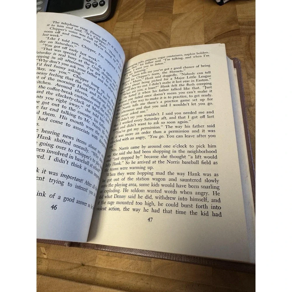 Base Hit by A. W. Harmon‎ 1970 Hardcover Second Printing